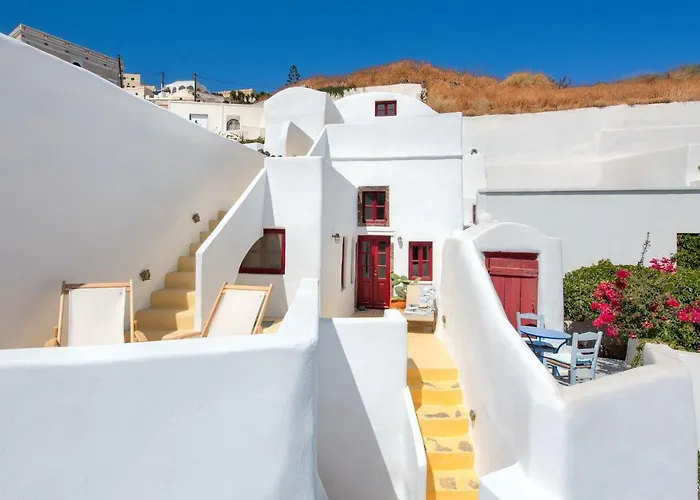 Oikia Cave House Villa