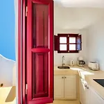 Oikia Cave House Villa *