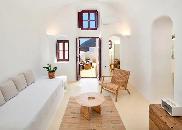 Вилла Oikia Cave House Exo Gonia